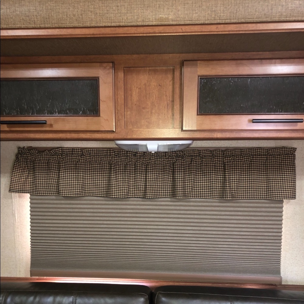 RV/Camper Valance - Picture 2 of 2